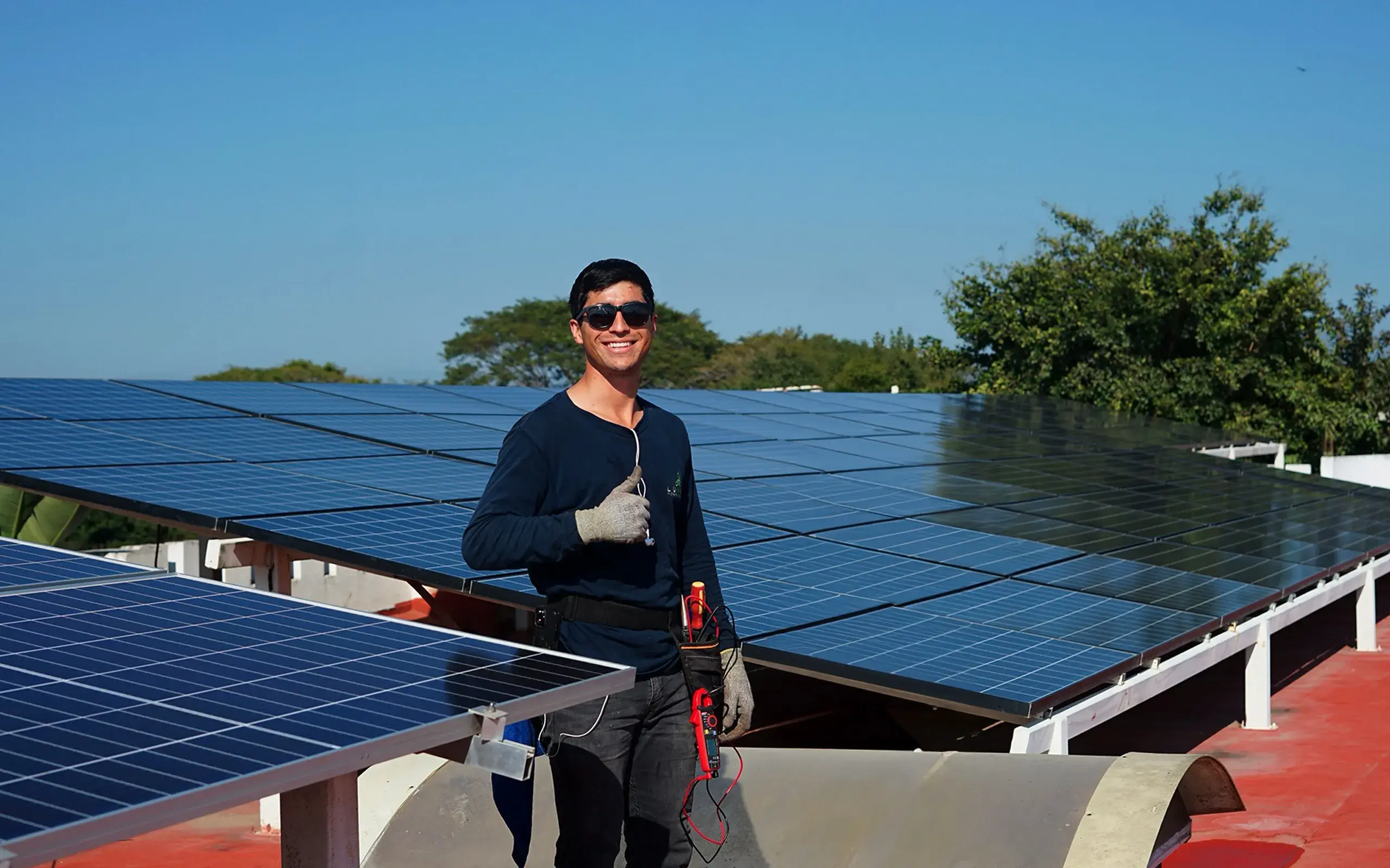 El Compromiso de LUMEK con la Comunidad y el Planeta